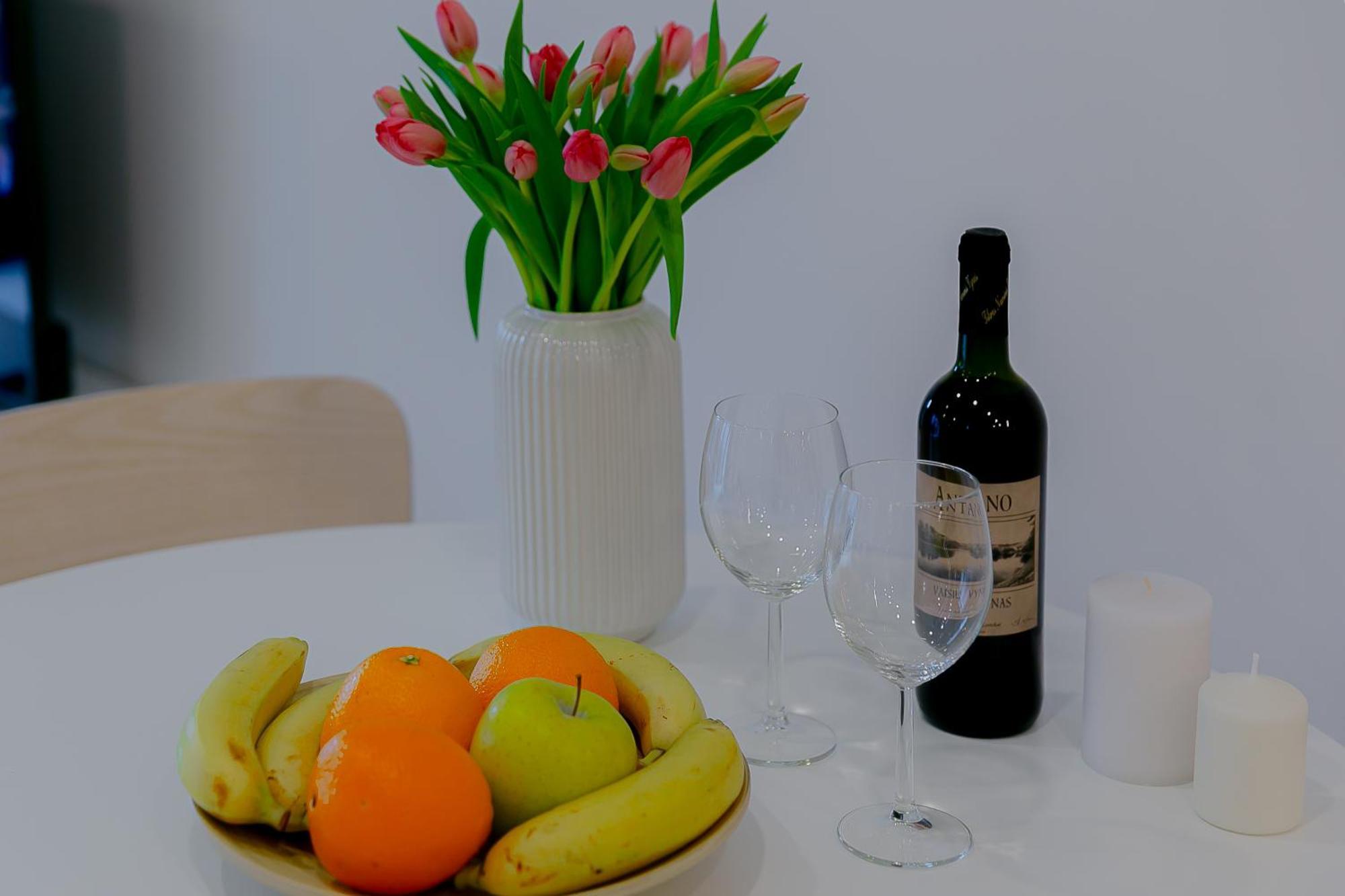Business-Class Apartments 2 X Free Parking X Self Check In 24X7 Вильнюс Экстерьер фото