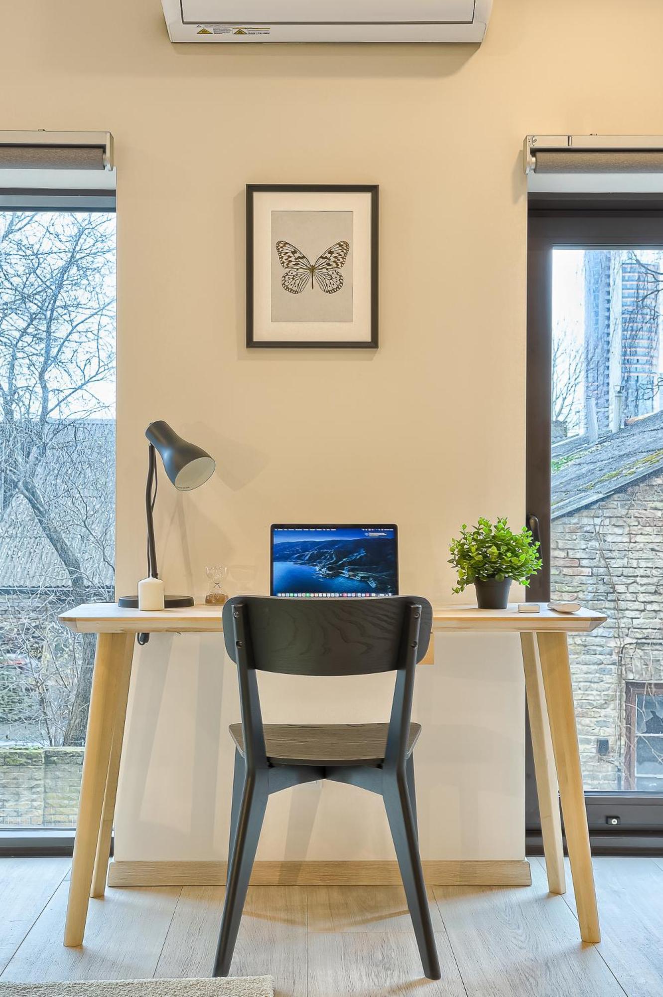 Business-Class Apartments 2 X Free Parking X Self Check In 24X7 Вильнюс Экстерьер фото